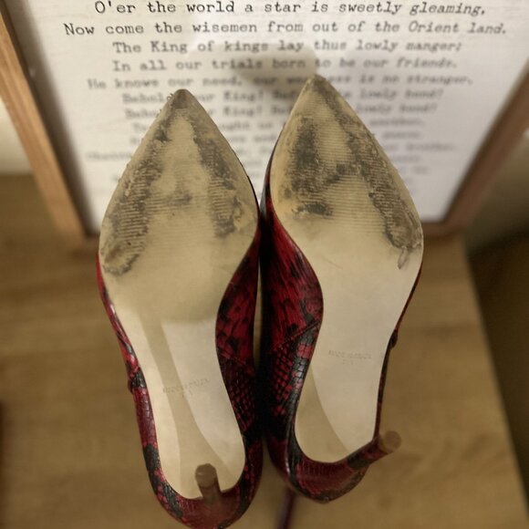 Steve Madden red and black snake skin booties size 7M - Picture 4 of 4